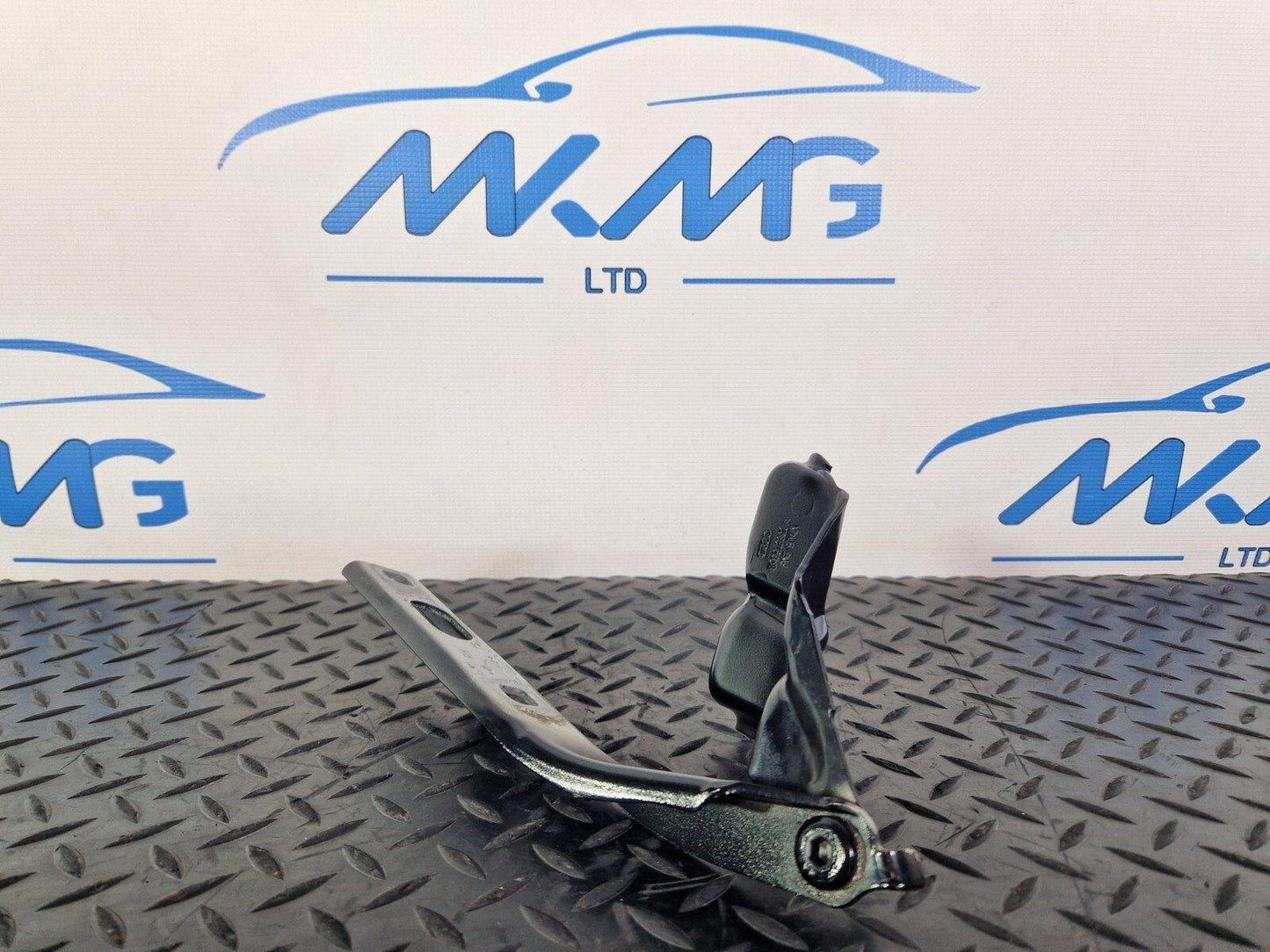 12-17 AUDI Q5 S-LINE GENUINE OEM FRONT RIGHT SIDE BONNET HINGE 8R0823302A