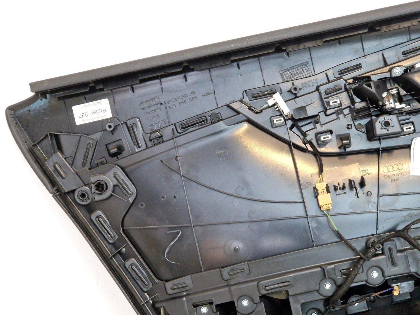 16-19 AUDI A4 B9 SPORT LEATHER O/S/R REAR DRIVER RIGHT DOOR CARD PANEL 8W0868066