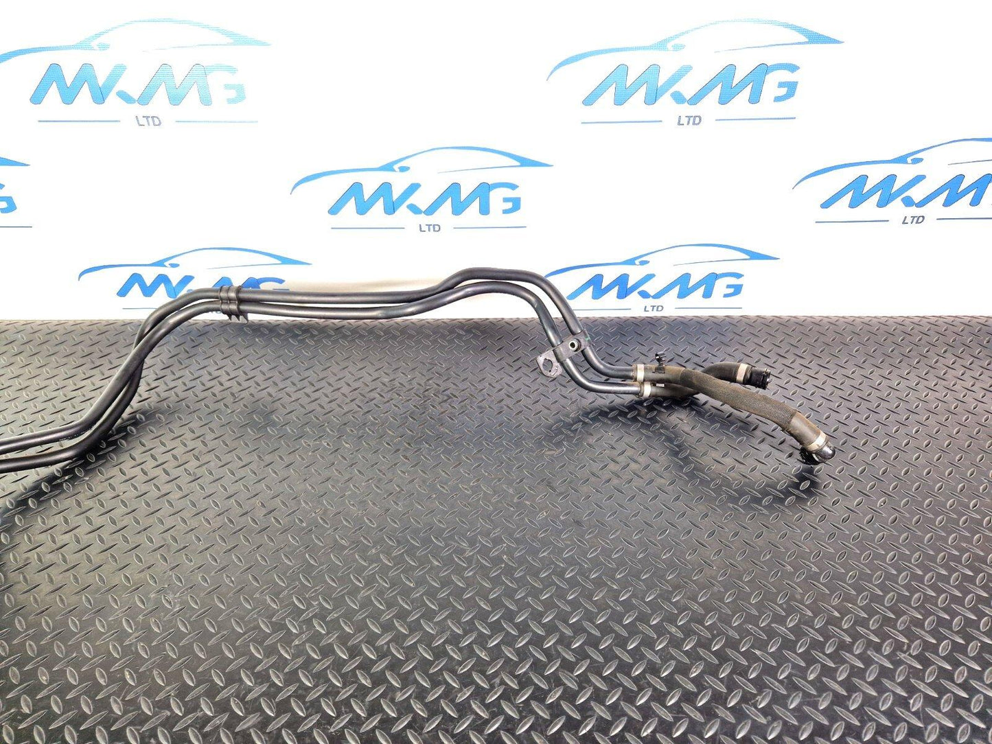 14-21 MERCEDES BENZ C300h W205 WATER COOLANT PIPES HOSE A2055010591