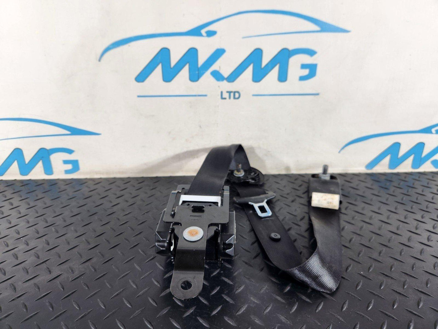 BMW X5 E70 SEAT BELT REAR LEFT PASSENGER SIDE 606345601C 602506500B