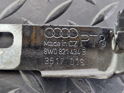 16-19 AUDI A4 B9 GENUINE OEM FRONT RIGHT DRIVER SIDE WING BRACKET 8W0821434B