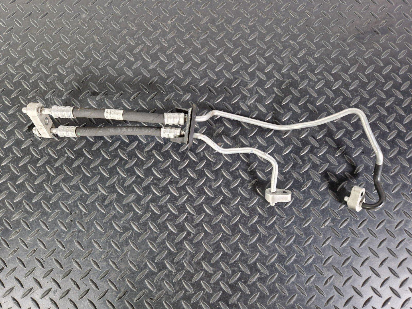 14-21 MERCEDES BENZ C300h W205 GENUINE AIR CONDITION PIPE HOSE A2058306902