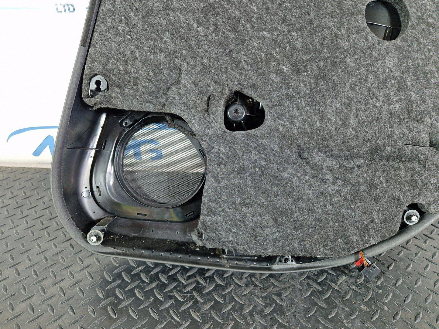 15-18 AUDI A7 4G RHD REAR LEFT PASSENGER NSR LEATHER DOOR CARD 4G8867305