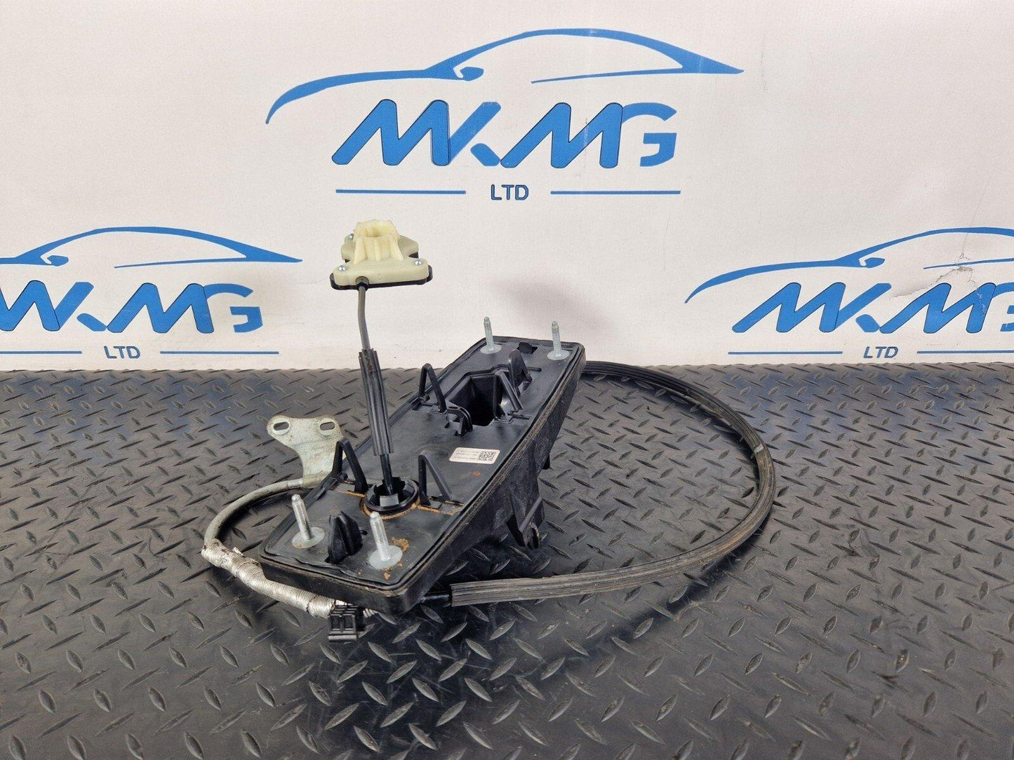 16-23 AUDI A5 F5 SPORTBACK GEAR EMERGENCY RELEASE MODULE LINKAGE 8W0713052N