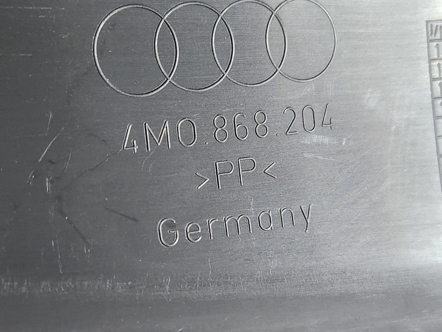 16-20 AUDI Q7 4M GENUINE FRONT RIGHT O/S DASHBOARD SIDE END TRIM COVER 4M0868204