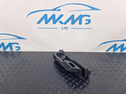 2018-ON MERCEDES SPRINTER W907 UPPER LEFT RADIATOR COVER MOUNT A9075050800