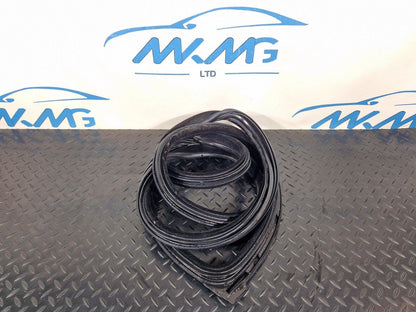 11-18 BMW 6 SERIES F06 REAR RIGHT DOOR GASKET SEAL RUBBER 7275316