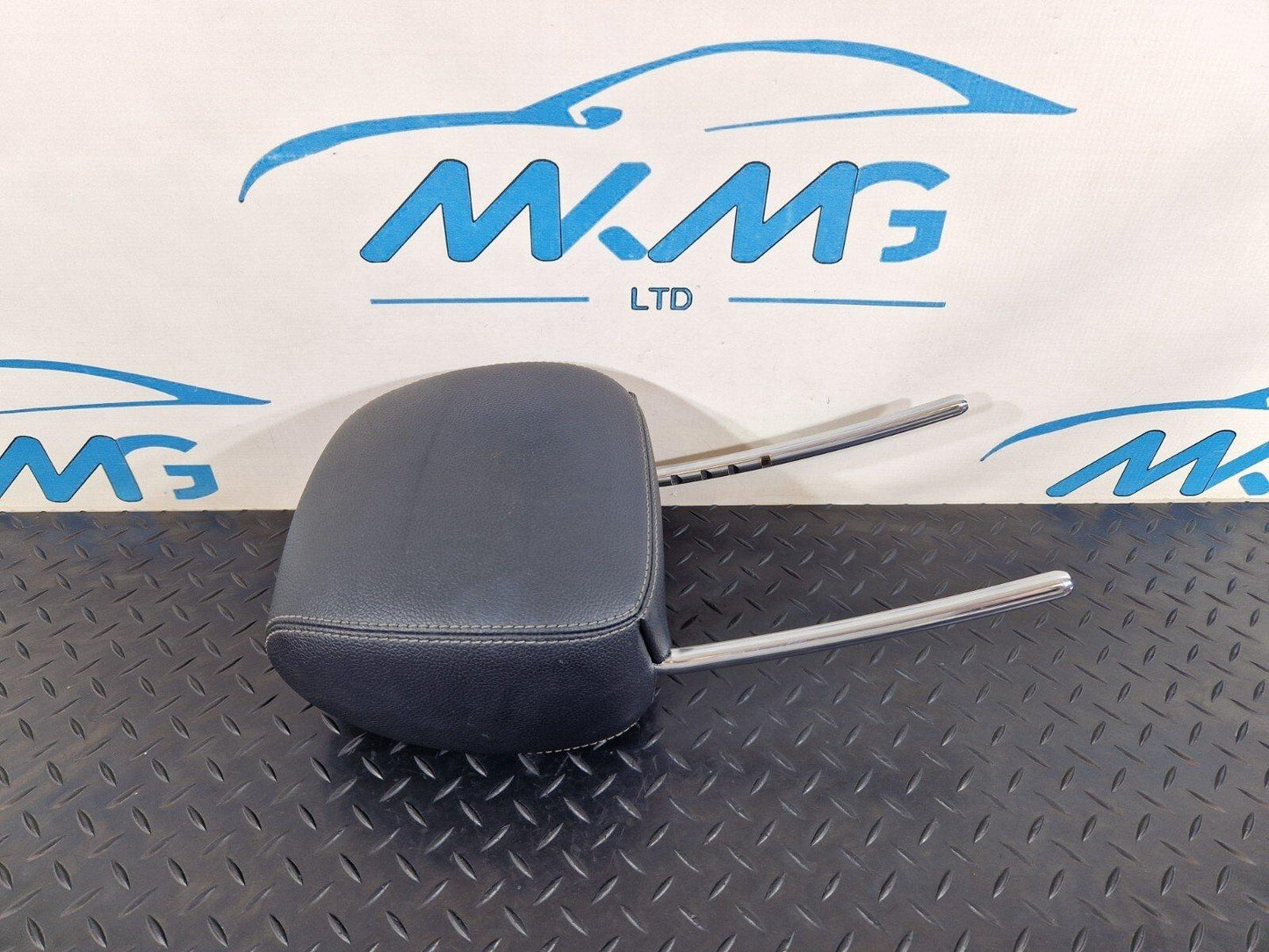 18-ON MERCEDES BENZ A CLASS W177 GENUINE FRONT SEAT HEADREST FITS LEFT & RIGHT