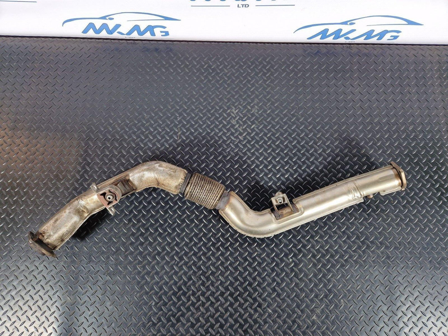 16-23 AUDI A5 F5 A4 B9 2.0TDI EXHAUST FLEXIBLE PIPE 8W0253300AN
