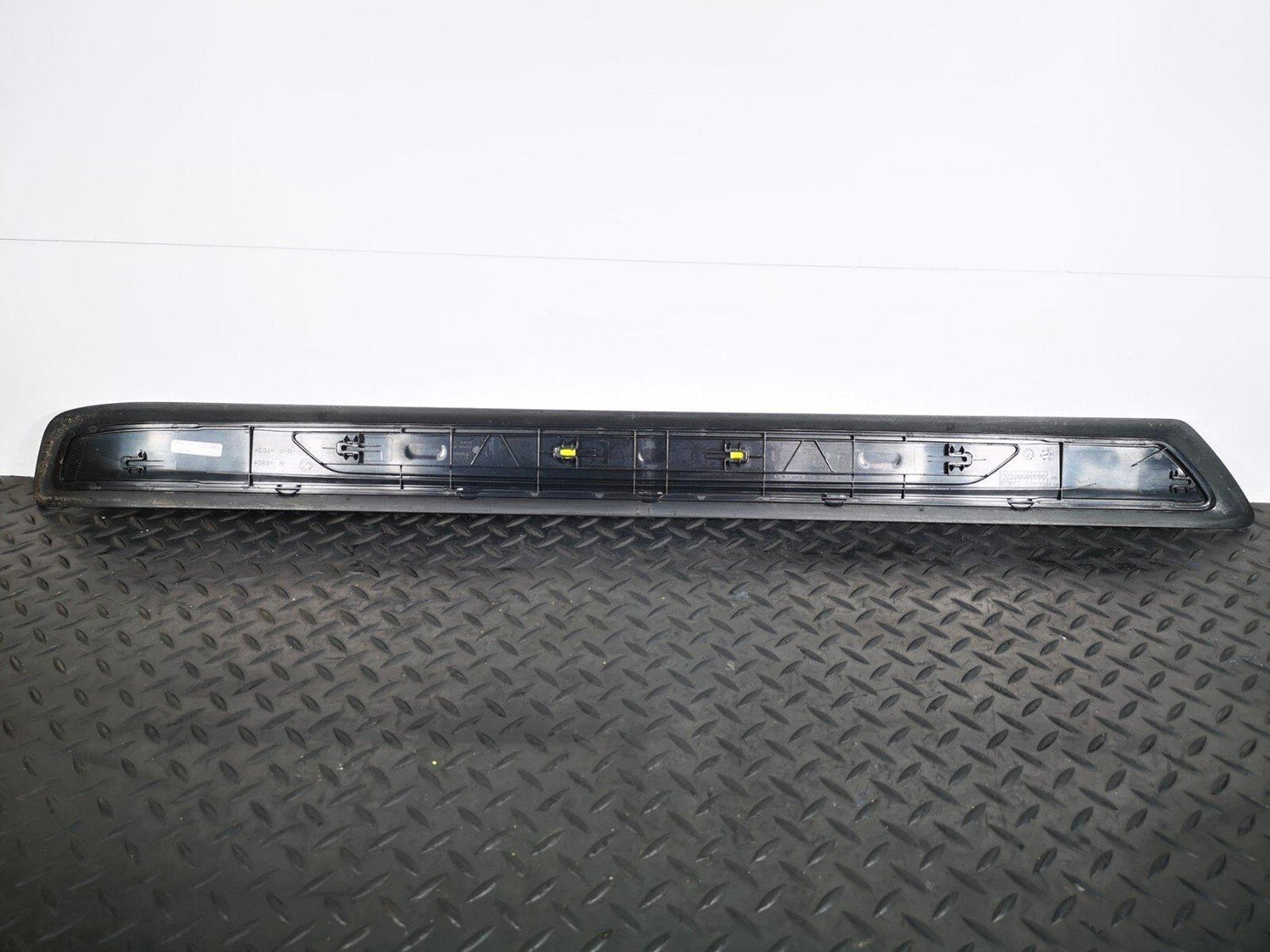 14-20 BMW 4-SERIES M-SPORT F32/F82 GENUINE FRONT LEFT SIDE DOOR ENTRY SILL TRIM