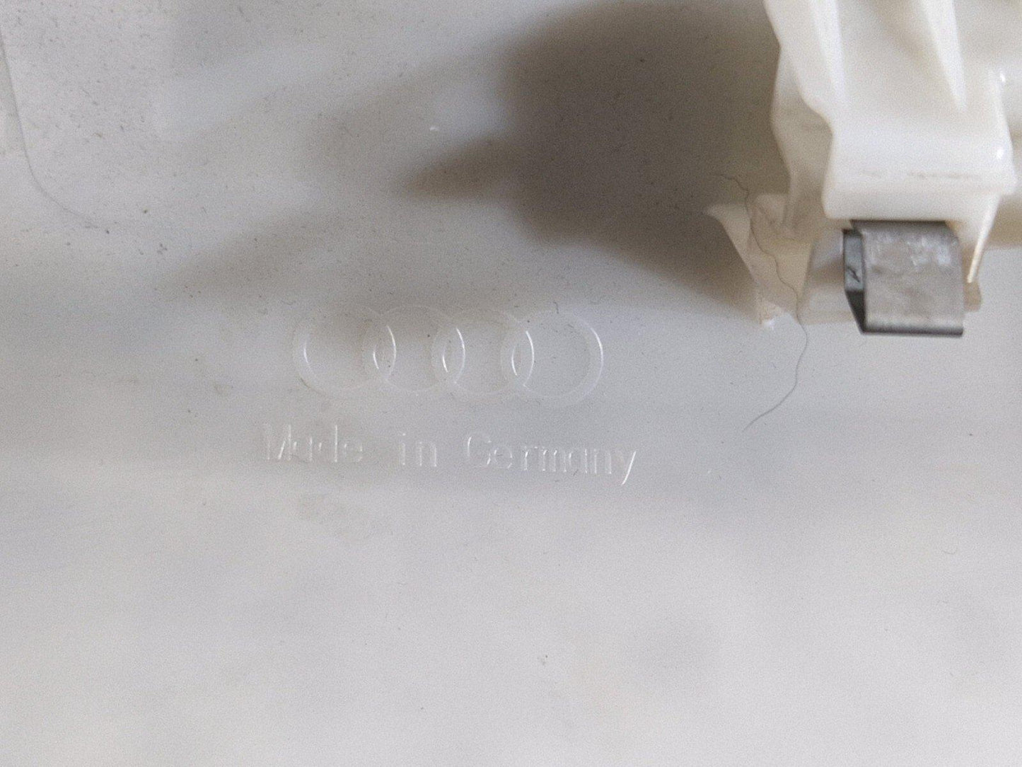 16-19 AUDI A4 B9 GENUINE REAR RIGHT SIDE TOP C-PILLAR TRIM COVER PANEL 8W9867288