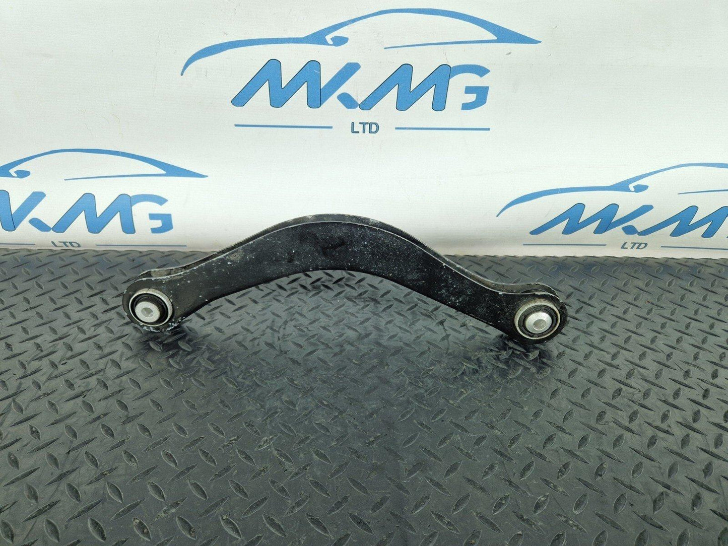 16-19 AUDI A4 B9 GENUINE OEM REAR RIGHT O/S CONTROL ARM 8W0505398F 8W0505371F