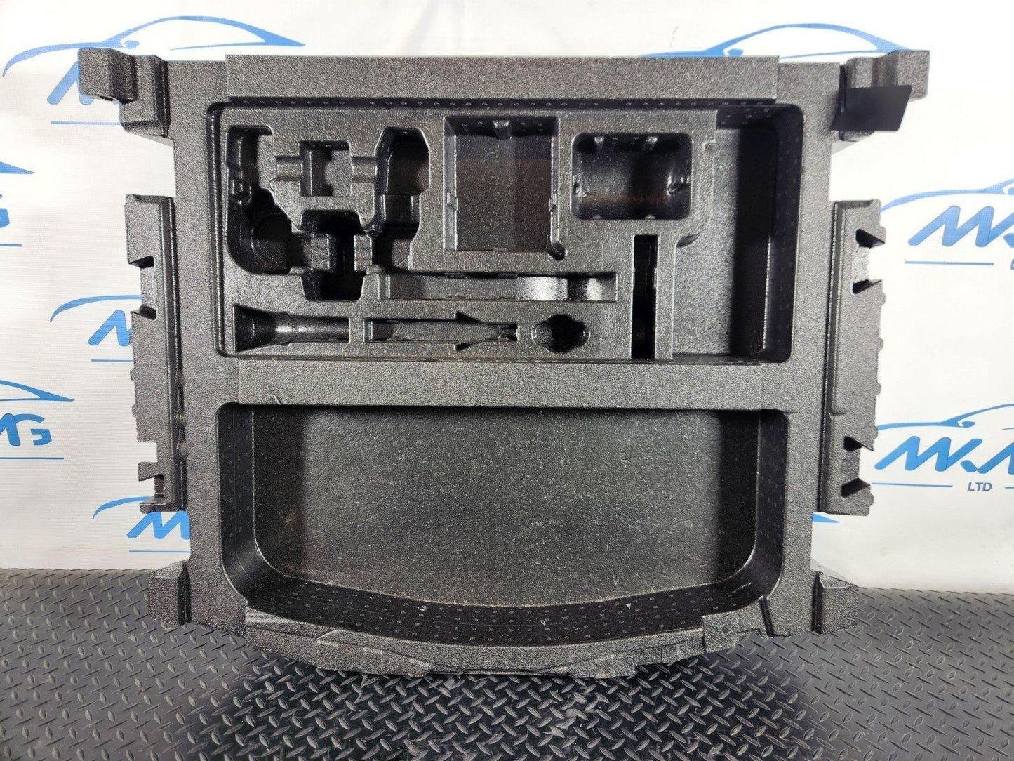 19-ON RANGE ROVER EVOQUE L551 OEM STYROFOAM EMERGENCY REPAIR KIT K8D219C381AD
