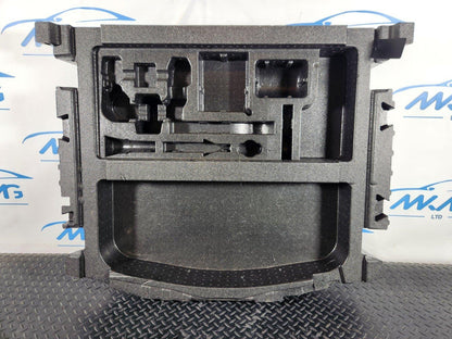 19-ON RANGE ROVER EVOQUE L551 OEM STYROFOAM EMERGENCY REPAIR KIT K8D219C381AD