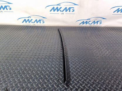 16-19 AUDI A4 B9  FRONT LEFT WINDSCREEN WEATHERSTRIP MOULDING STRIP 8W0854327C