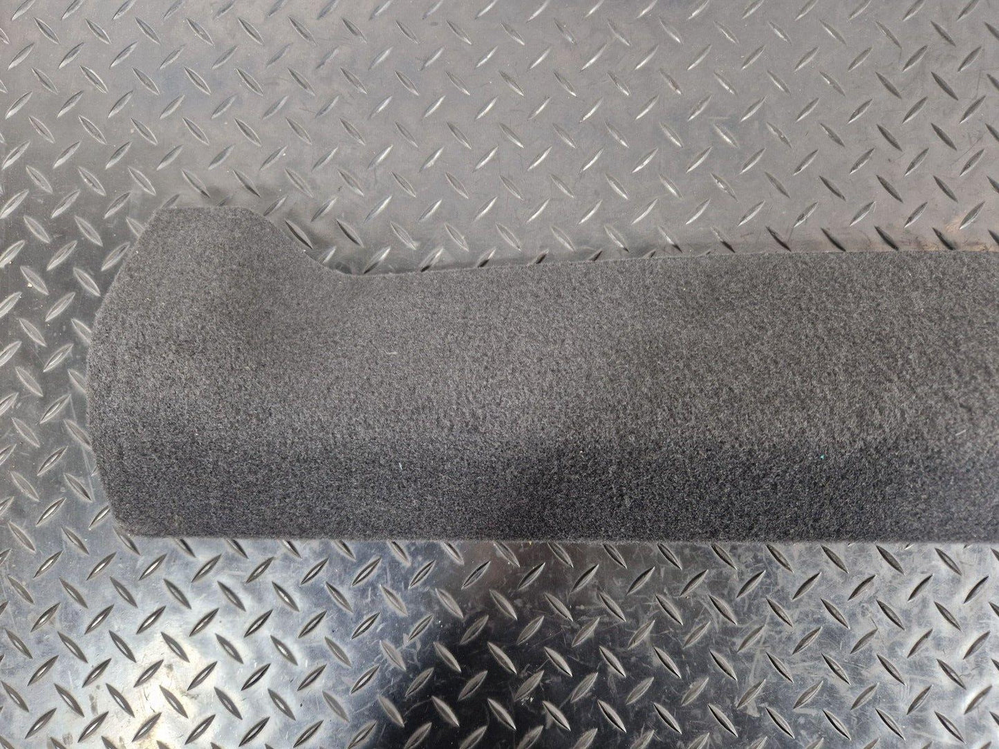 2019-ON  LAND ROVER DISCOVERY L550 LCI HEELBOARD CENTRE TRIM PANEL LK72674A34AC