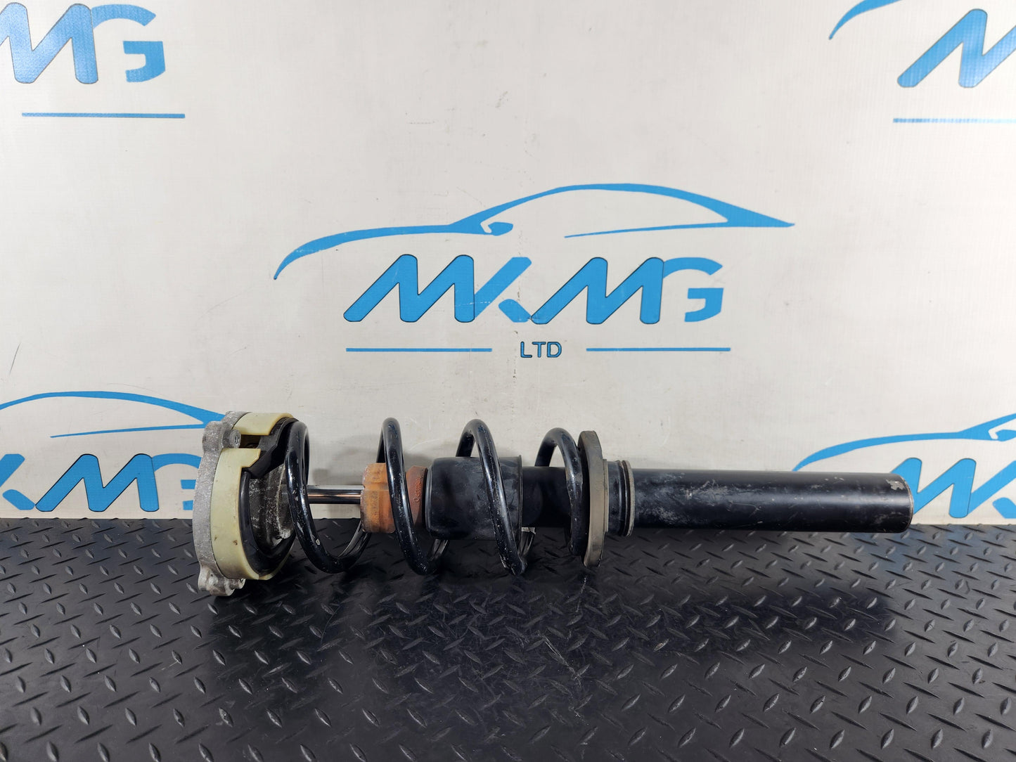 Audi A4 B9 Front Strut Shock Absorber Fits Both Sides Genuine 8W0413031BB