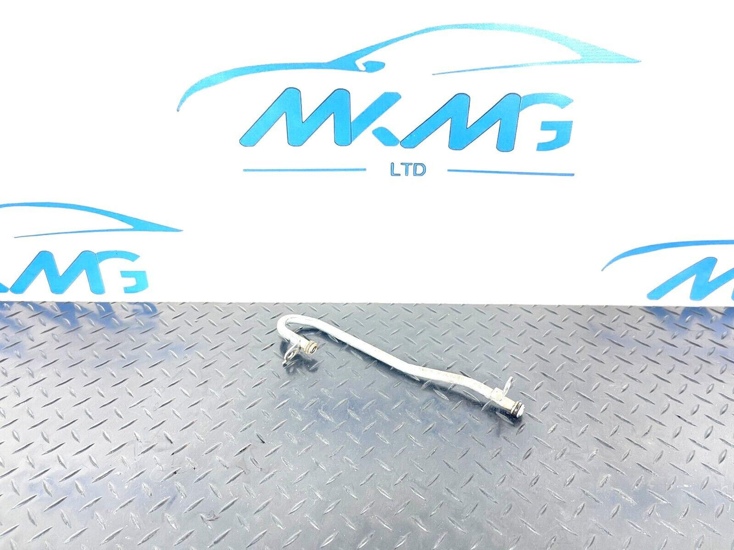 14-21 MERCEDES BENZ C350e W205 GENUINE HYBRID TURBOCHARGER PIPE A2742030602