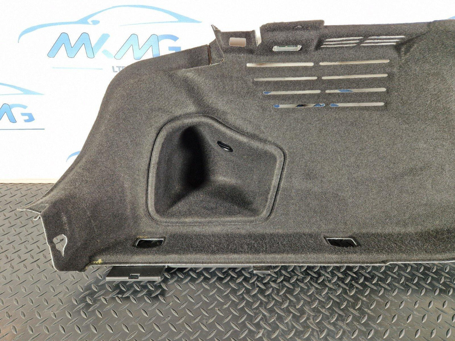 16-24 AUDI A5 F5 COUPE REAR LEFT BOOT SIDE COMPARTMENT PANEL TRIM 8W6863879