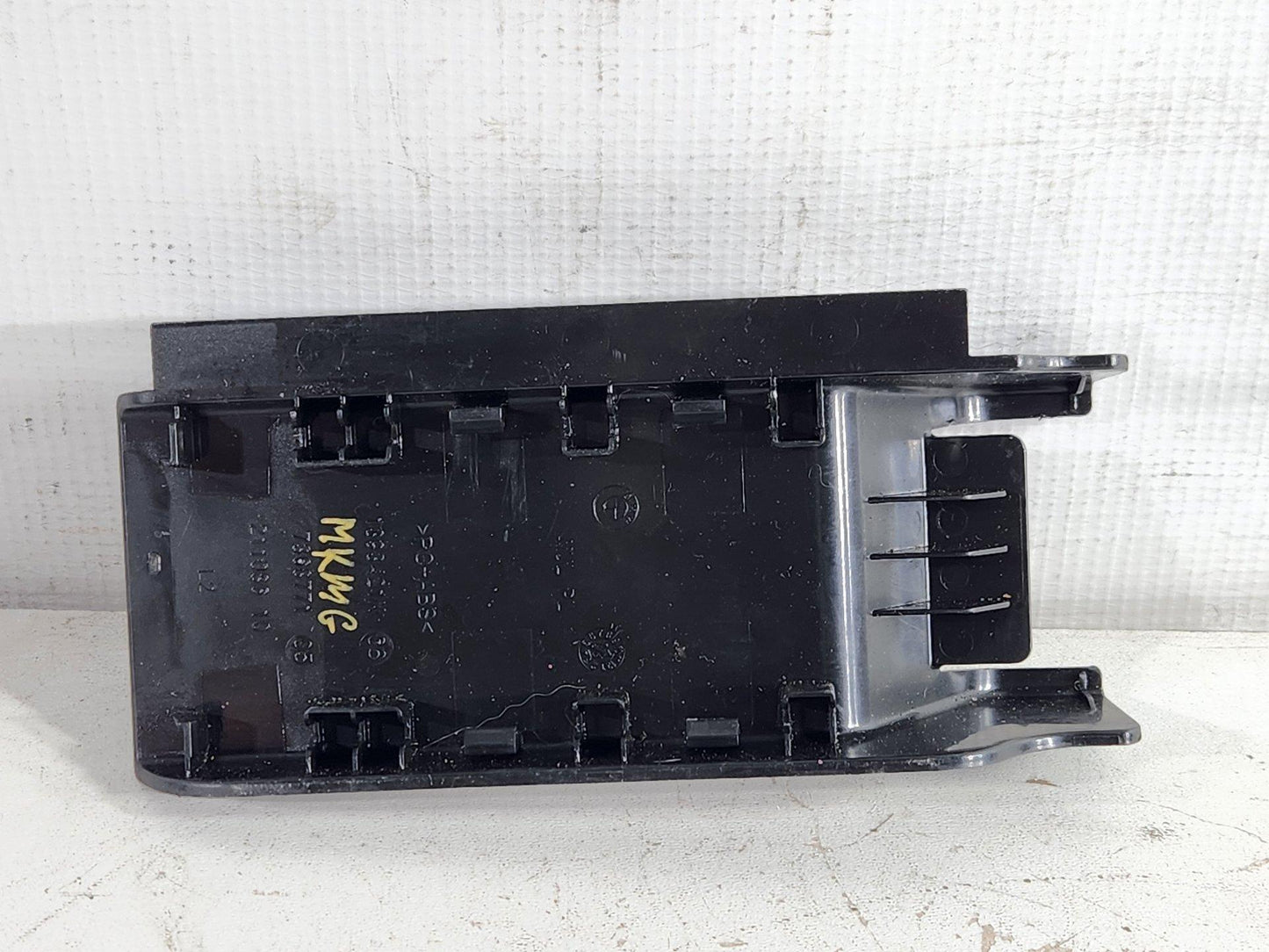 BMW 2 Series F45 F46 Genuine Left N/S Passenger Interior Rail Cover 7368771