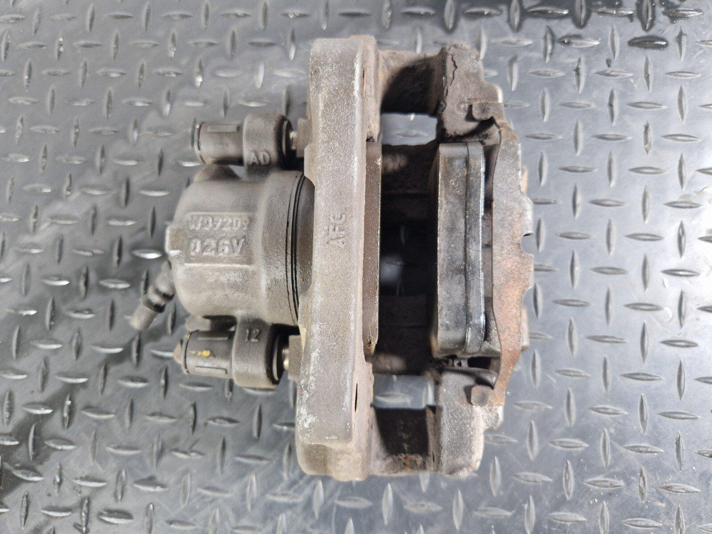 12-18 BMW 4 SERIES F32 F33 F36 LCI M-SPORT 2.0D  RIGHT O/S BRAKE CALIPER 24/57