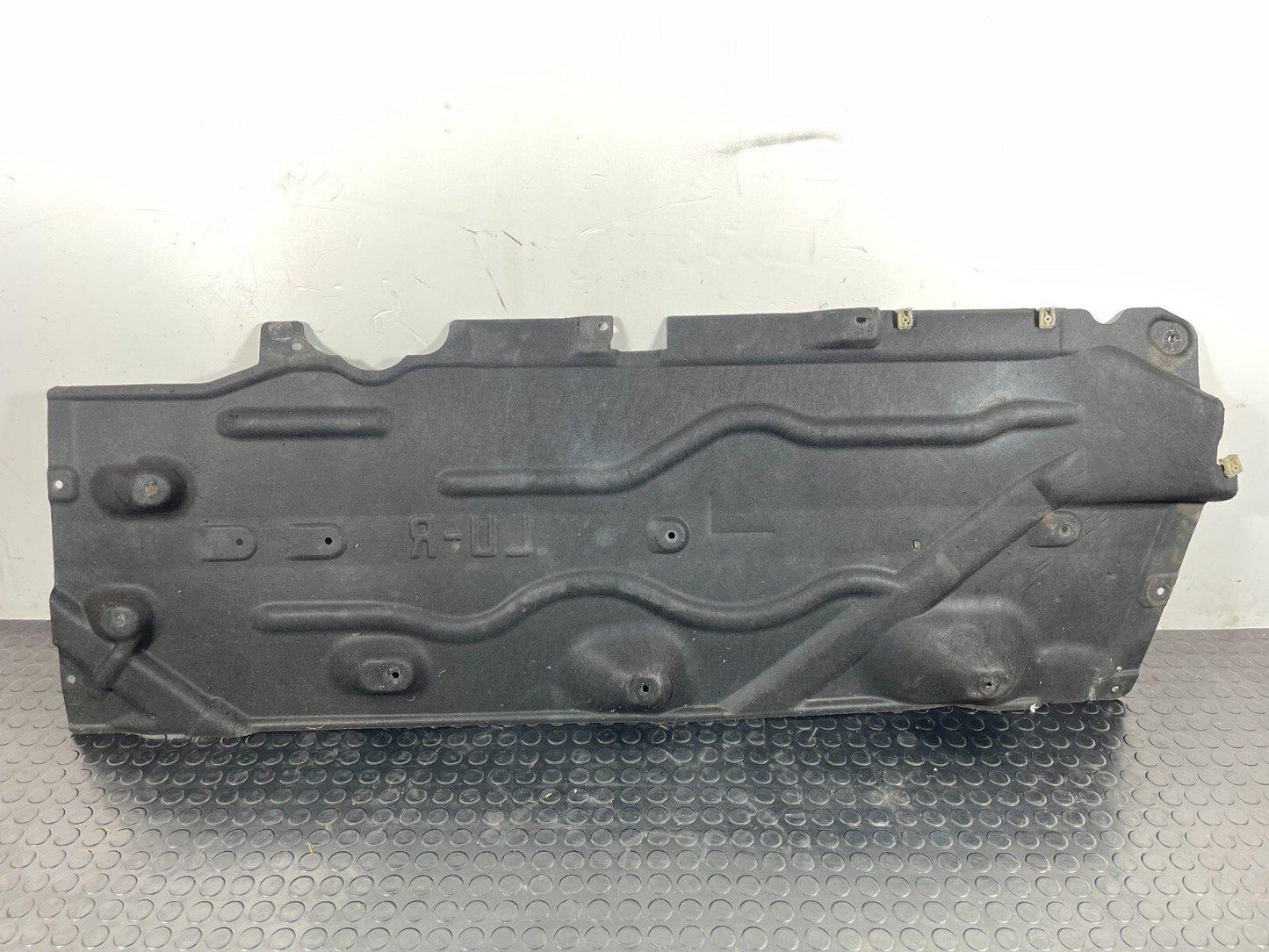 14-21 BMW 2 SERIES GRAN TOURER F46 GENUINE RIGHT SIDE UNDER BODY COVER