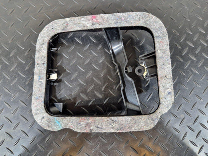 16-22 BMW X1 F48 GENUINE MIDDLE SECTION SEAT BELT BRACKET MOUNT 6442701