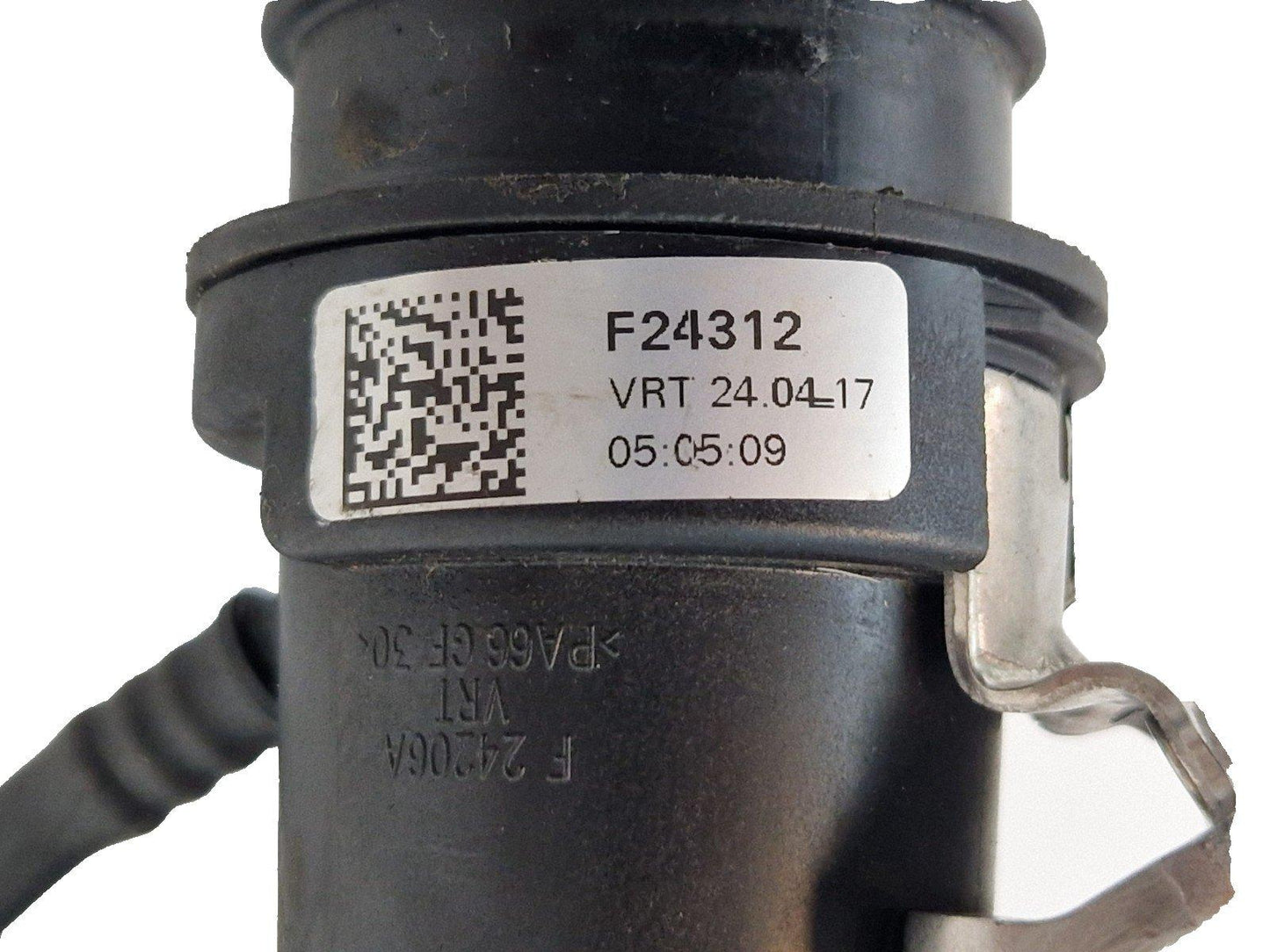 17 MERCEDES-BENZ GLC X253 GENUINE ADBLUE TANK FILLER PIPE F24312