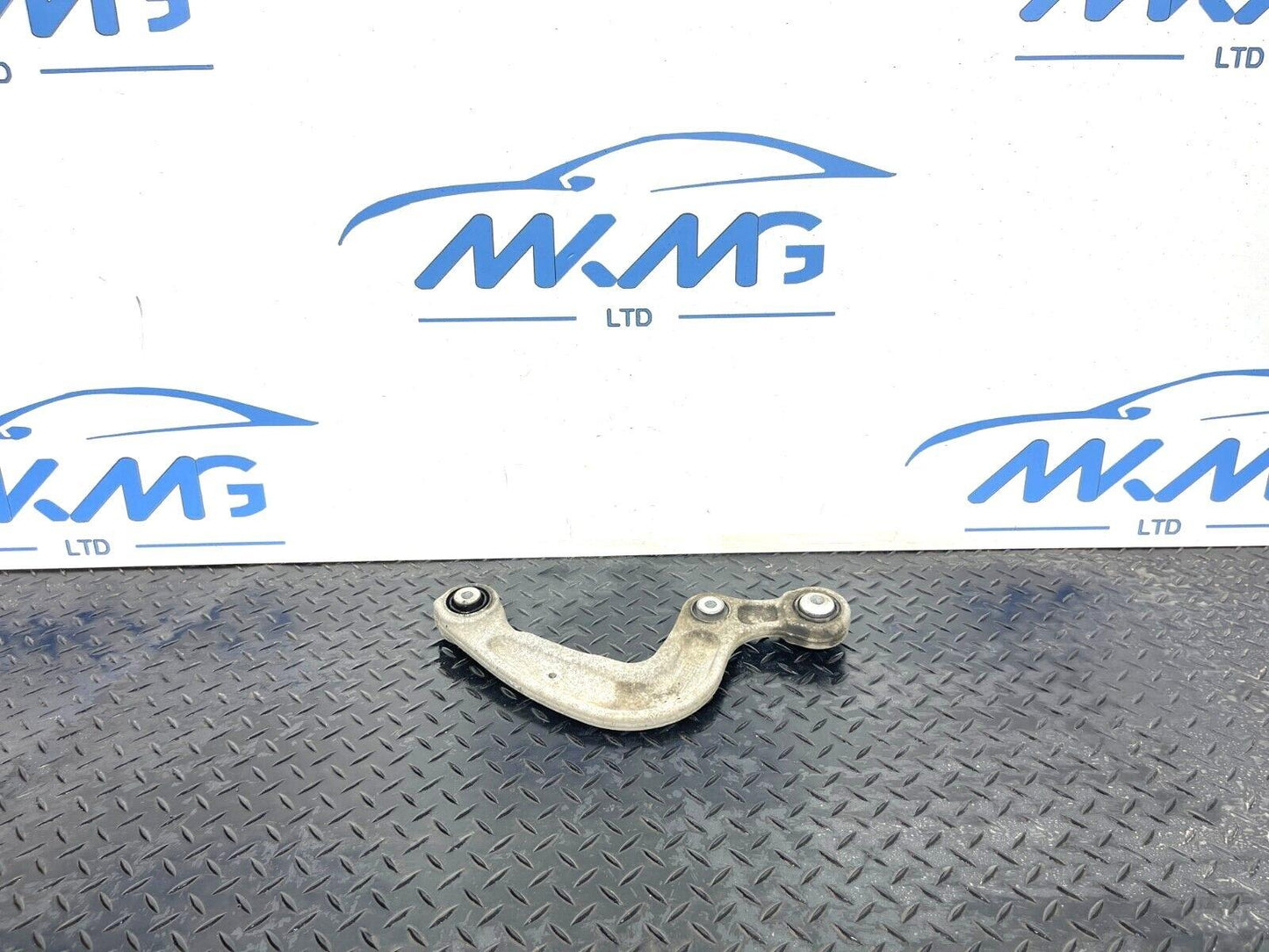 GENUINE AUDI A4 B9 A5 S5 F5 REAR LEFT OR RIGHT CONTROL ARM 8W0505361E