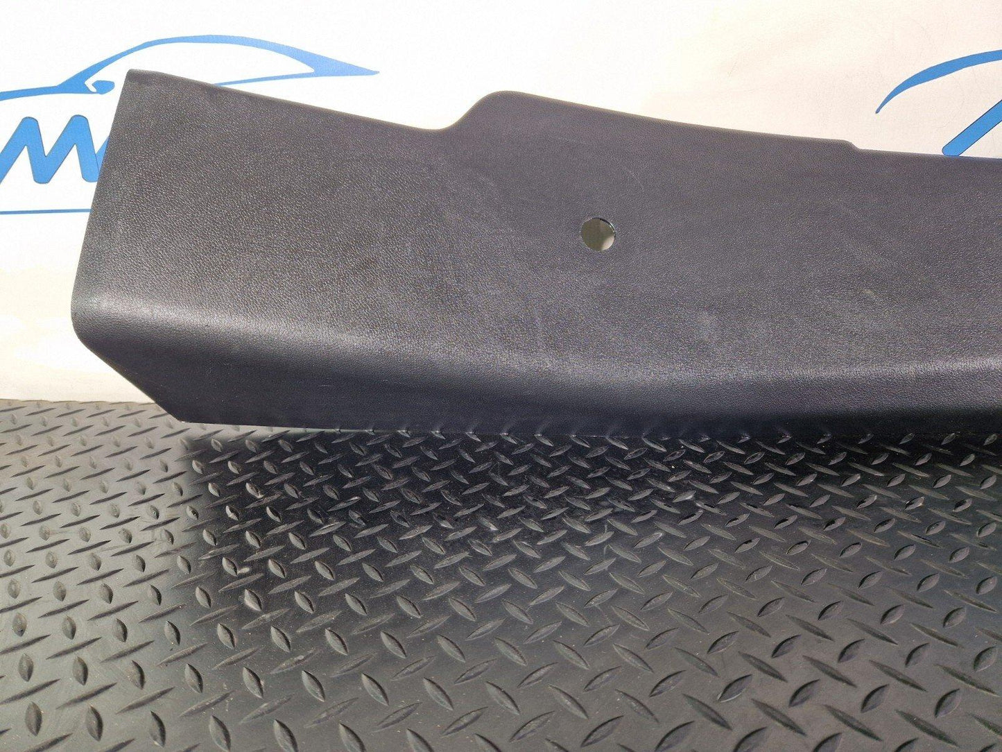 MERCEDES BENZ SPRINTER W907 W910 LEFT SIDE B PILLAR TRIM COVER A9076903200
