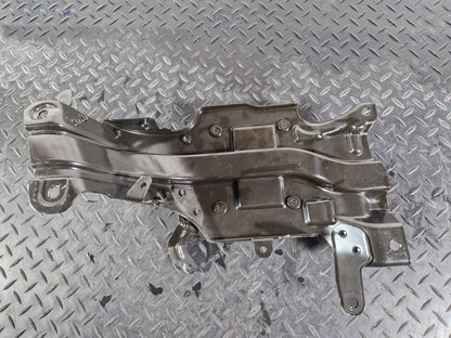 19-ON MERCEDES BENZ CLA C118 ENGINE BAY SUPPORT BRACKET A2475450700