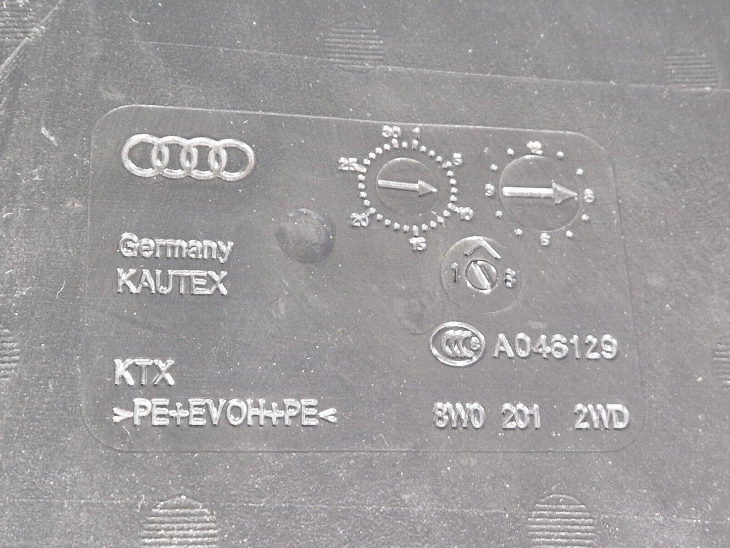 16-24 AUDI A5 F5 GENUINE DIESEL ENGINE FUEL TANK WITH PUMP 8W0201021BP
