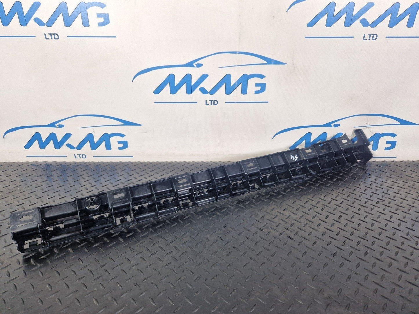 11-18 BMW 6 SERIES F06 SIDESKIRT BRACKET FRONT LEFT PASSENGER SIDE 7276347