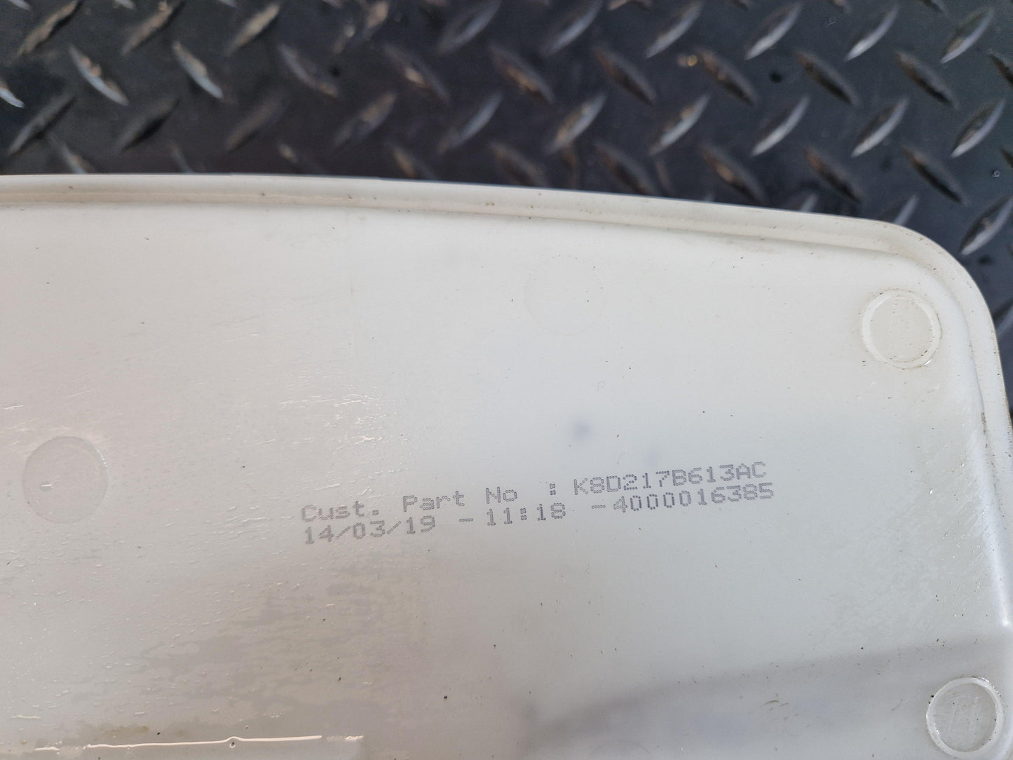 Range Rover Evoque L551 Genuine Windscreen Washer Bottle Tank K8D2-17B613-AC