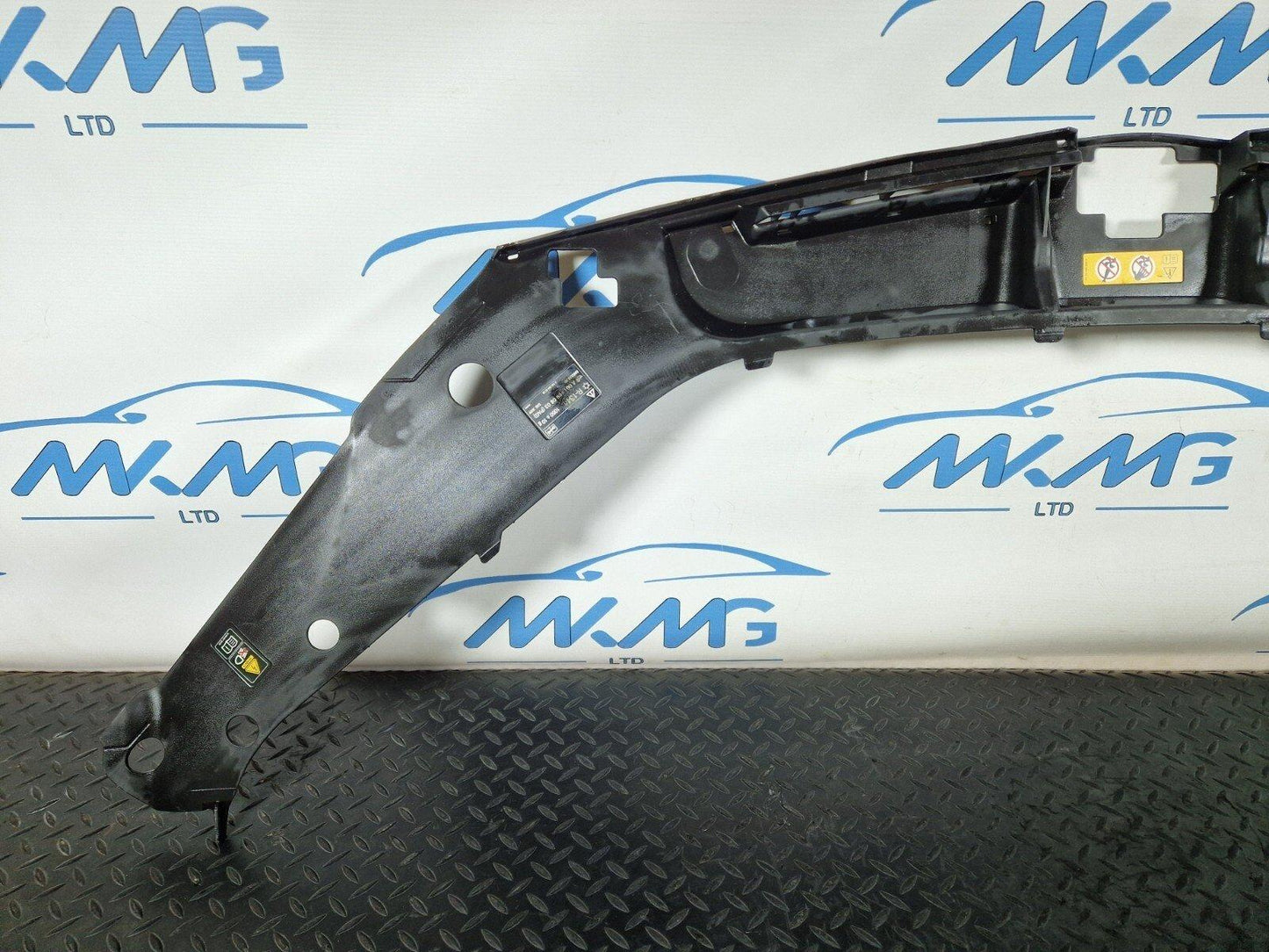 11-19 MERCEDES BENZ ML W166 GENUINE SLAM PANEL A1665840038