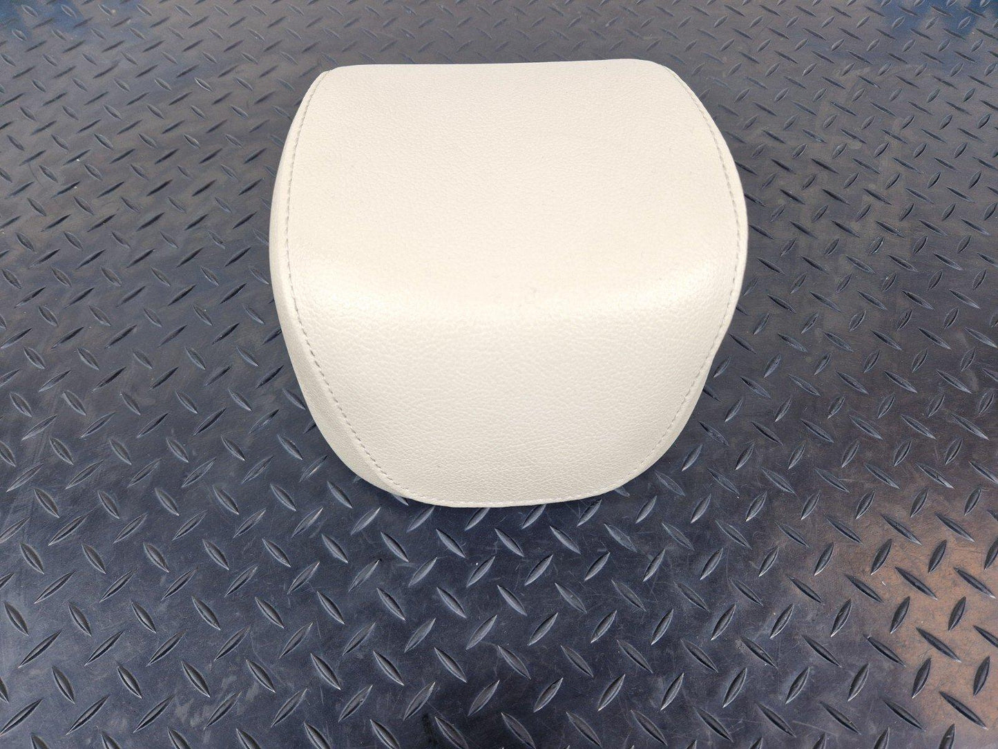16-24 AUDI A5 F5  REAR RIGHT OR LEFT SIDE LEATHER HEADREST