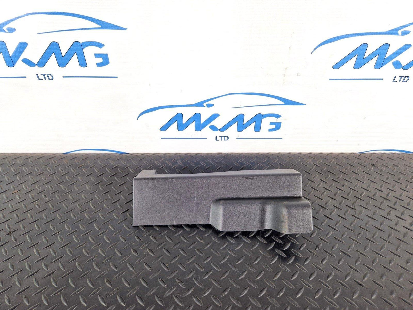 14-19 LAND ROVER L550 DISCOVERY SPORT LEFT SIDE TRUNK TRIM PANEL FK72674A35AB