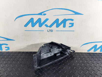 BMW 118i F40 Hatchback Control Box Unit Cover Genuine 8581751