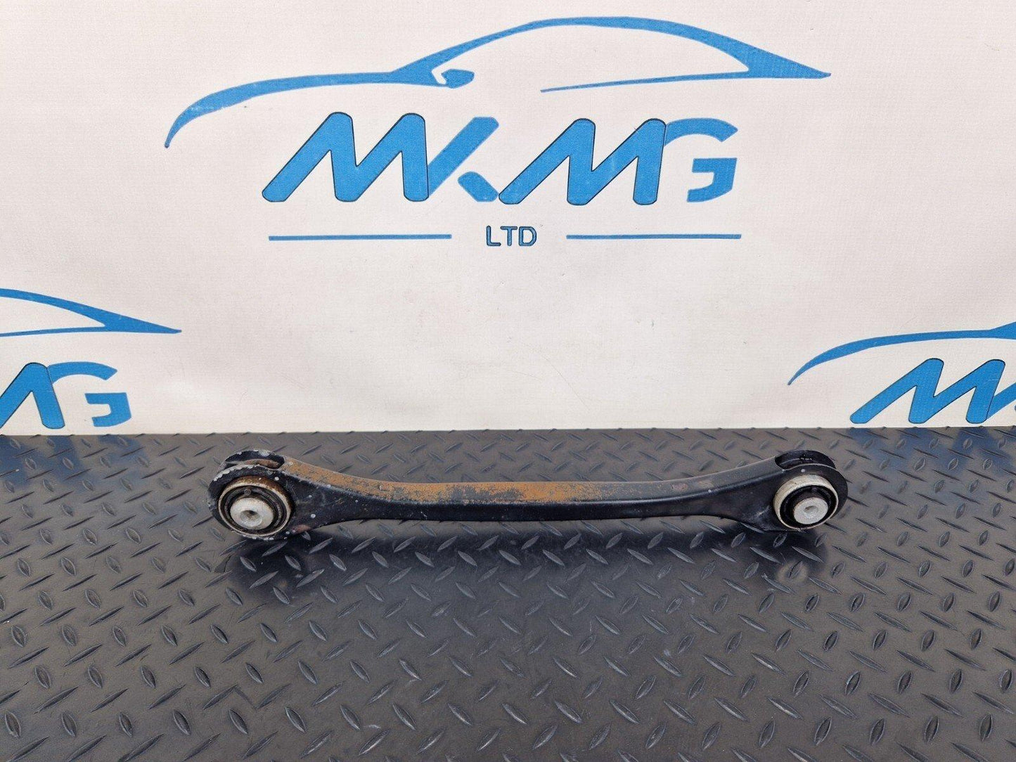 16-19 AUDI A4 B9 GENUINE OEM REAR LEFT N/S LOWER CONTROL ARM 4M0505291D
