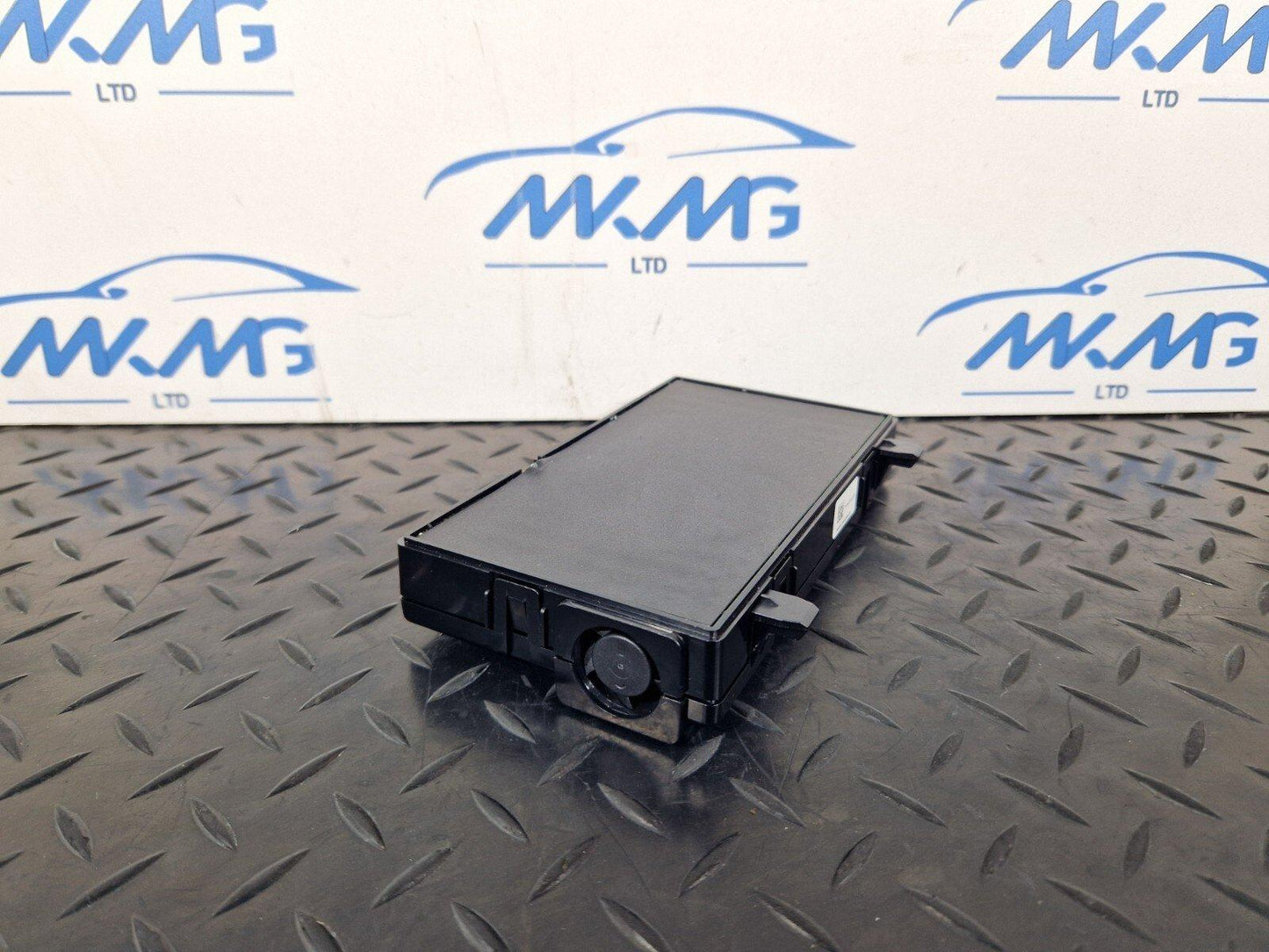 18-ON MERCEDES BENZ A CLASS W177 TELEMATIC CONTROL MODULE A1679008309