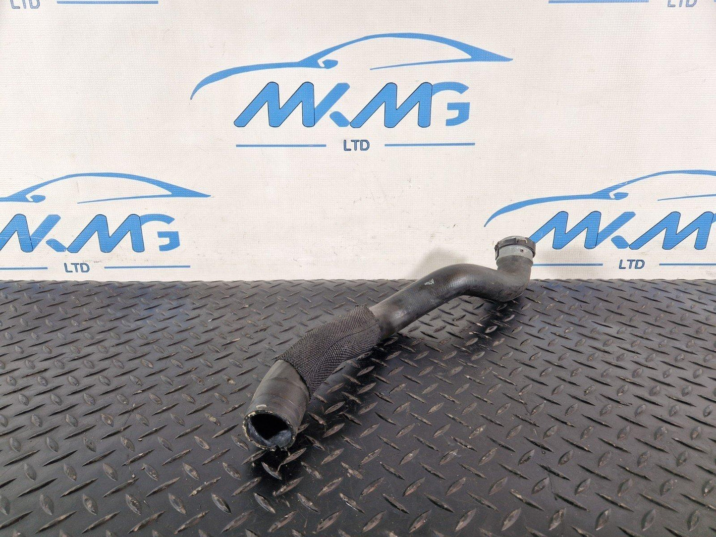 19-ON MERCEDES BENZ B CLASS W247 1.3 PETROL AIR INTERCOOLER HOSE PIPE