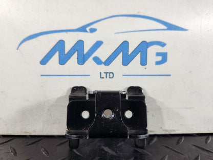 16-19 AUDI A4 B9 GENUINE MOUNTING BRACKET FOR TIE-DOWN EYE 8W9813985