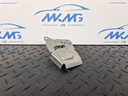 18-ON MERCEDES A CLASS W177 PARTICULATE FILTER PRESSURE SENSOR MOUNT A6541427400