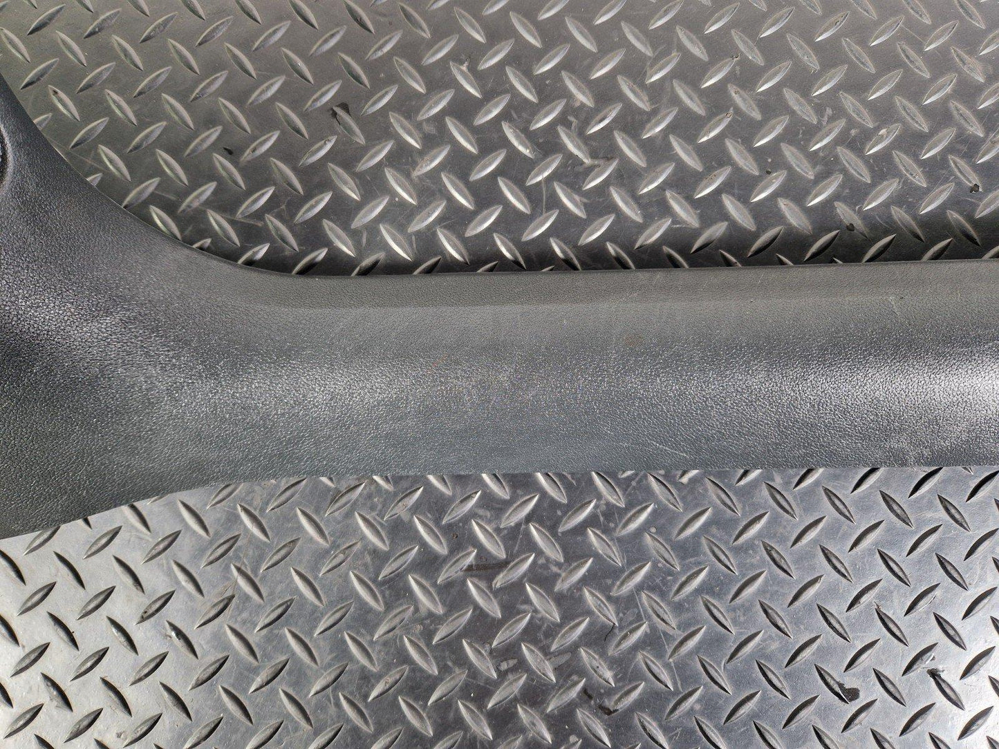 10-18 AUDI A7 4G S-LINE FRONT RIGHT INTERIOR A PILLAR SILL TRIM PANEL 4G2867272