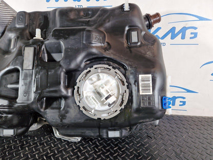 19-ON MERCEDES B CLASS W247 GENUINE DIESEL FUEL TANK WITH PUMP A2474701500