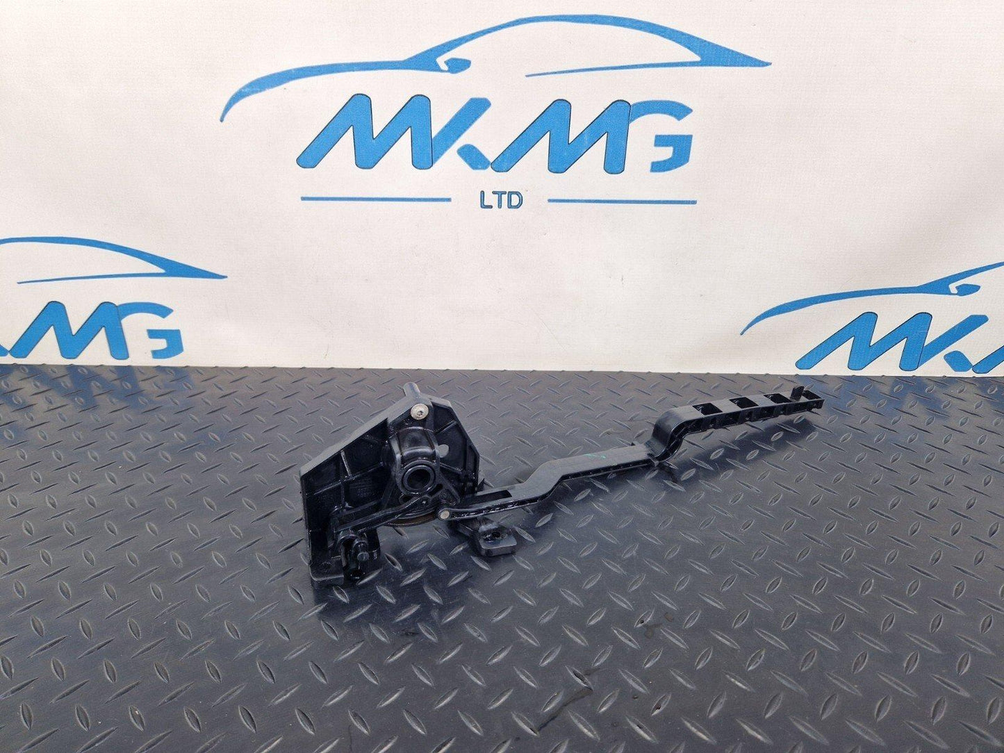 14-21 BMW 2 SERIES GRAN TOURER F45 F46 218i LIFTING MECHANISM MOTOR 15677210
