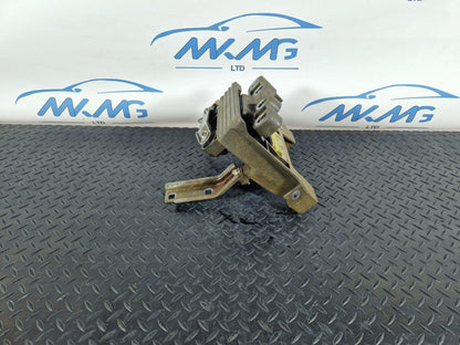 18-ON MERCEDES BENZ SPRINTER W910 FWD OM651.958 ENGINE MOUNT BRACKET A9102410000
