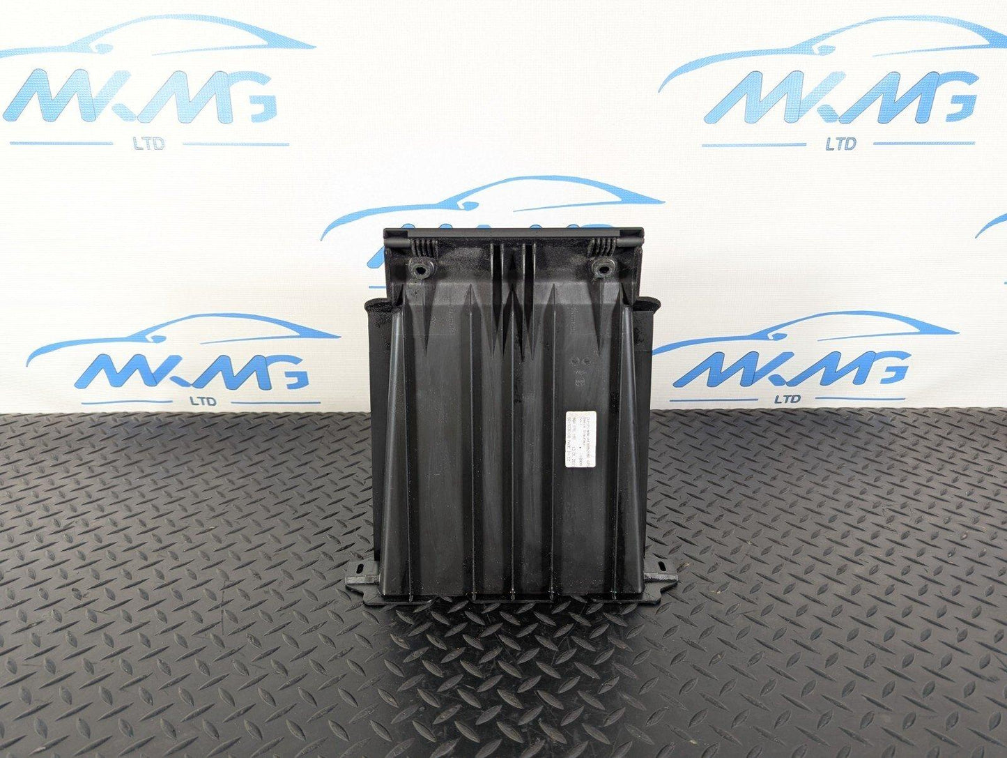 10-17 AUDI A8 4H REAR BOOT STORAGE BOX 4H0885205