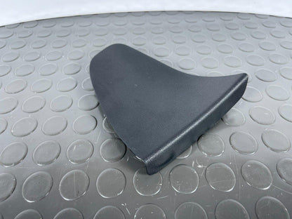 16-19 AUDI A4 B9 ESTATE GENUINE REAR LEFT TAILGATE TRIM COVER 8W9867657