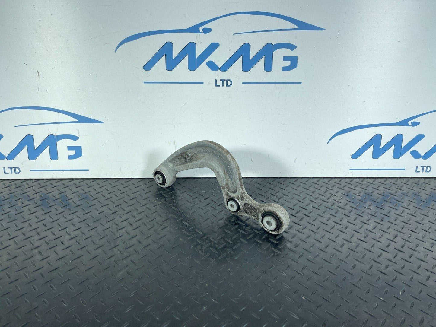 GENUINE AUDI A4 B9 A5 S5 F5 REAR LEFT OR RIGHT CONTROL ARM 8W0505361E